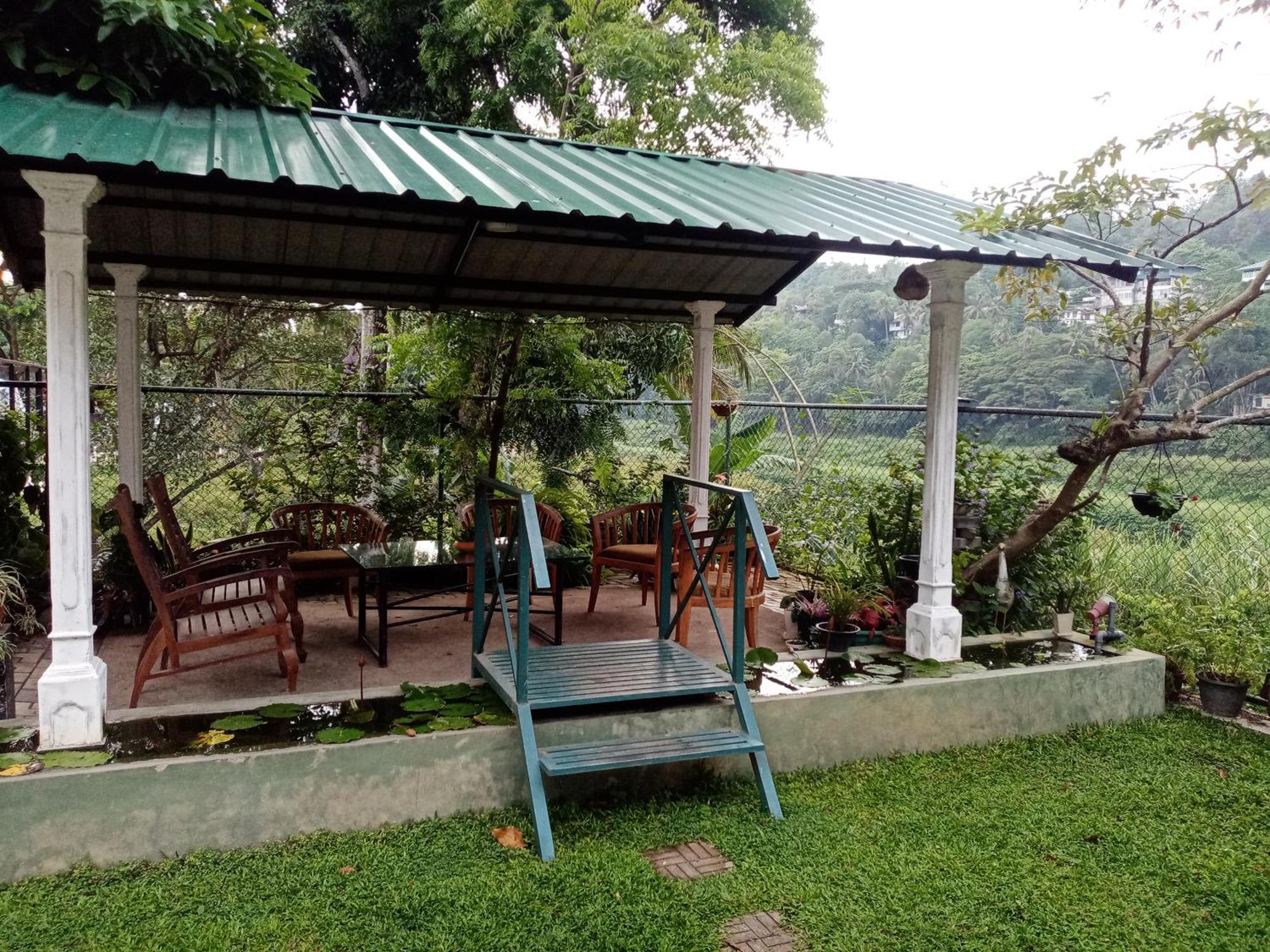 Mahaweli Shades Hotel Kandy Luaran gambar