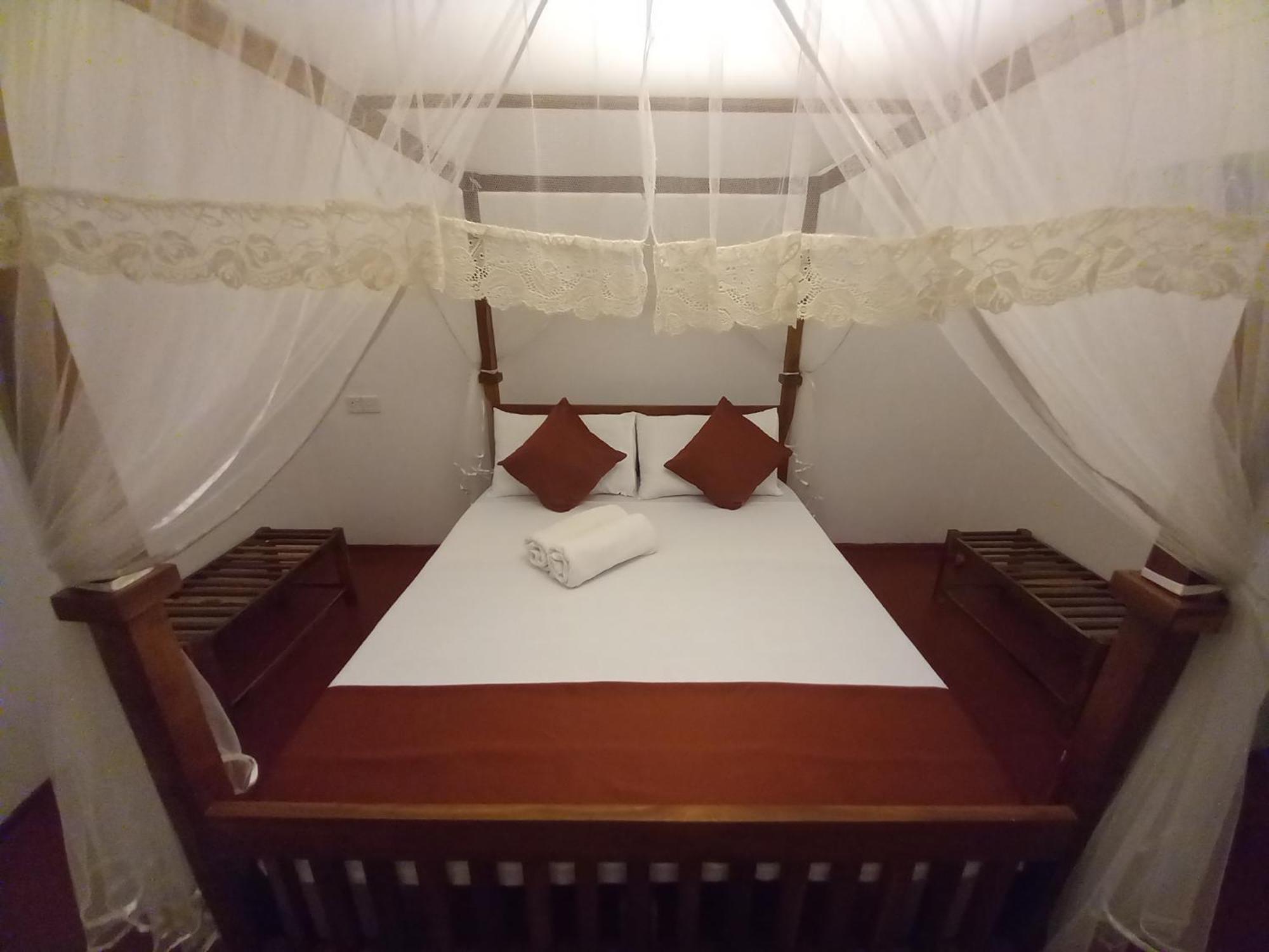 Mahaweli Shades Hotel Kandy Bilik gambar